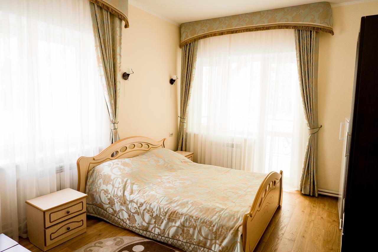 Belovezhskaya Pushcha Hotel Complex Zharkovshina Bagian luar foto