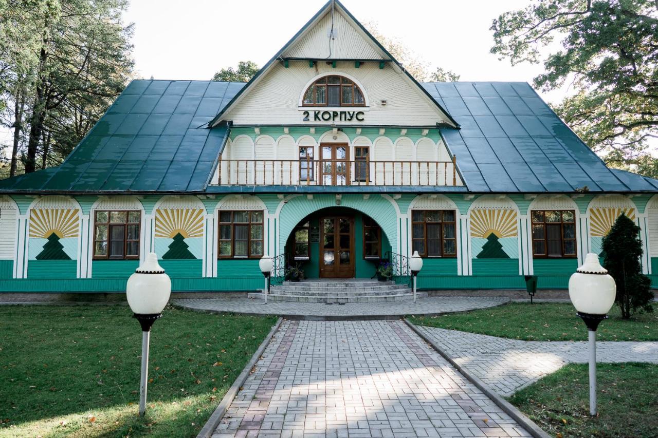 Belovezhskaya Pushcha Hotel Complex Zharkovshina Bagian luar foto